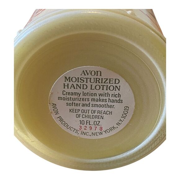 AVON COUNTRY CREAMERY Decanter W/10 Oz LOTION W/BOX New - Picture 2 of 6